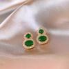 Aretes de Calabaza con Diamantes y Esmeraldas Bañados en Oro Real, Pequeños, Sencillos, Exquisitos y Versátiles, Lujo Accesible y Aretes de Alta Gama