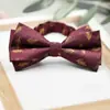 Pajarita Jacquard de Doble Capa para Hombre Otoño 2025 Nueva Ejecutiva de Negocios Novio Boda Borgoña Vestido Formal Lista para la Venta