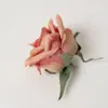 Flor de Rosa Puntiaguda Simulada Flor de Rosa Rizada para Boda Cabeza de Flor Flor Falsa Alfombra de Pasillo Flor de Seda Muro de Flores Cabeza de Flor de Rosa