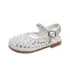 Sandalias Huecas Estilo Princesa Coreana con Diamantes Brillantes para Niñas 2026 Nuevo Estilo Primavera y Verano Zapatos de Moda para Niñas Sandalias de Suela Suave para Niños