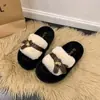 Chinelos de Pele com Solado Grosso Estilo Coreano da Moda para Mulheres 2026 Outono/Inverno Uso Externo Versátil Quente Abertos na Ponta com Uma Tira Chinelos de Algodão