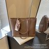 2026 Bolso Grande de Hombro para Mujer, de Venta Caliente para Otoño e Invierno, Moderno y Versátil, Bolso Tote de Gran Capacidad con Bloques de Color