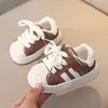 Sapatos de Algodão para Bebê Outono e Inverno Sola Macia Sapatos para Caminhar Sola Macia Com Pelúcia Quentinho Unissex Sapatos Funcionais para Crianças Bebê Criança Pequena Sapatos Brancos