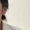 Hebilla de Oreja Cuadrada Geométrica Estilo Coreano para Mujer Diseño de Nicho Ins Hebilla de Oreja de Anillo Sensorine de Alta Calidad Pendientes Irregulares Hebilla de Oreja Mujer