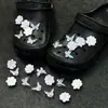 Decoraciones DIY para Zapatos Crocs: Accesorios de Pedrería de Saturno, Nuevos Encantos 3D Versátiles y Creativos para Zapatos, Desmontables
