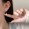 Nuevo Collar de Mariposa con Incrustaciones de Diamantes Estilo Francés Cadena de Clavícula Brillante con Diamantes de Lujo Nicho Ola de Agua Collar Elegante para Mujer