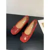Zapatos de mujer para aumentar la altura, nuevos bailarinas de estilo francés otoño 2026 para combinar con faldas