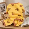 Roupas para cães de estimação Roupas de outono e inverno Urso amargo de pelúcia Cão de quatro patas Pijamas de quatro patas Filhote pequeno Roupas fofas para casa