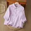 Camisa de Algodão e Linho com Lapela Feminina Renda Broche 3D Temperamento Moda Blusa Sete Mangas Novo Top Artístico de Verão
