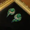 Oeste Medio Antiguo Chapado en Cobre 18 Oro Vintage Antiguo Combinación con Diseño de Esmalte Verde Adornado con Diseño de Ágata Verde