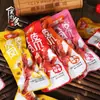 Patas de Pollo Piel de Tigre Jiyang 500g Empaque Pequeño Independiente Sabor Picante Fragante Estofado Comida Casual Patas de Pollo Estofadas con Salsa de Frijol Negro 250g