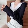 Otoño e Invierno nuevo estilo encaje de hongo versátil suéter ajustado para mujer suéter de manga larga camisa base top ajustado moderno