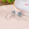 Pendientes de plata de ley S925 bañados en oro con diseño de ciervo, jade hetiano, jade azul, jade de agua, estilo nacional, con forma de linterna y cuentas redondas, con temperamento y gancho para la oreja.