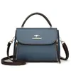 2026 Nova Bolsa Transversal de Couro Macio Simples Bolsa de Ombro Mini Bolsinha de Mão Moderna Bolsa Feminina Bolsa para Mãe Todas as Estações