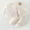 Jaqueta de Algodão Fina com Abertura na Virilha para Bebê, Uso Duplo, Acolchoada Espessa, Roupas de Algodão para Bebê, Conjunto de Duas Peças de Casaco de Algodão para Outono e Inverno, Calça