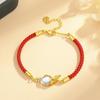 Nueva pulsera de mano de piedra lunar koi para mujer, diseño de nicho, sentido del diseño, cuerda roja de año de nacimiento, estilo étnico, regalo de vacaciones para novia