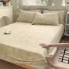 Sábana Bajera Ajustada de Algodón Cepillado Engrosado, Universal para Todas las Estaciones, Estampada, Completamente Cerrada, Resistente a la Suciedad, Cubre Cama Antideslizante de Algodón, Funda Protectora, Juego de Tres Piezas