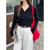 Camisa de Base Estilo Pequeno Fragrante com Decote em V para Mulheres com Novo Design de Suéter Slim de Malha de Manga Longa Outono Inicial 2024