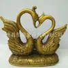 Venta al por mayor de fábrica Esculturas Adornos Artesanales de Cisne de Cobre Decoraciones Elegantes para el Hogar Sala de Bodas Cisne de Cobre Fundido