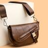 Bolsa Feminina Primavera Novo Estilo Bolsa para Mulheres de Meia-Idade Versão Coreana Versátil Splicing Bolsa de Mamãe Moderna Simples Elegante Tiracolo Transversal Trendy