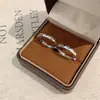 Brincos de Argola Lisos Minimalistas de Prata para Mulheres 2026 Novo Estilo Brincos Super Trendy Argolas Presilhas de Orelha