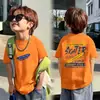 Camiseta de manga curta para meninos, estilo estiloso e legal para crianças maiores, novo modelo 2026, top de verão de algodão puro para meninos
