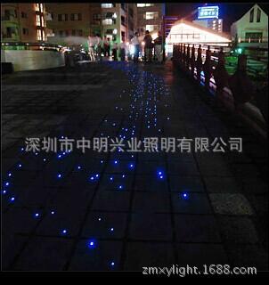 广场地埋满天星工程案例