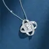Moda Europea y Americana Joyería Más Vendida Regalos para Hijas, Colgantes Exquisitos de Trébol de Cuatro Hojas Huecos, Collares Elegantes para Mujeres
