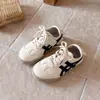 Sapatos Super Populares Forrest Gump para Crianças 2026 Outono Sapatos Respiráveis para Meninas Mais Velhas, Tênis Esportivos Leves com Solado Macio para Meninos Tendência