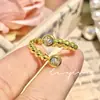 Anillo de Doble Piedra Burbuja de Diamante Chapado en Oro Estilo Vintage Nuevo con un Diseño Único y de Lujo Ligero, Anillo Abierto Versátil