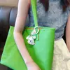 Chaveiro Pingente Criativo de Couro PU para Filhote de Cachorro Desenho Animado Couro Acessório de Chaveiro para Bolsa de Carro Pequeno Presente