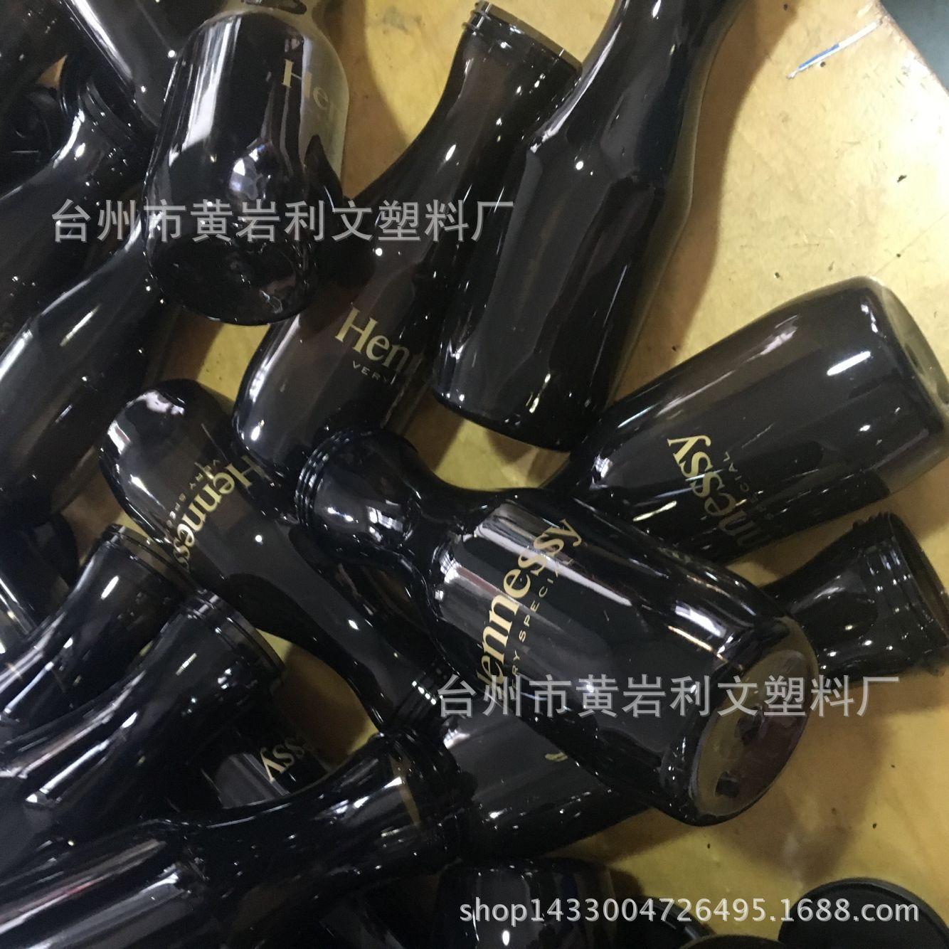 4D0E383382C9141FF8AE342515DE18