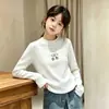 Camada Base Térmica Feminina com Interior Aconchegante Penteado Camiseta de Manga Longa com Gola Redonda Infantil Estilo Novo Outono Inverno Top Casual Versátil
