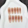 Nueva colección de arte de uñas en color ciruela, que incluye pegatinas para uñas y uñas postizas removibles