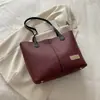 Moda Estilo Coreano Bolso Tote Bajo el Brazo de Lunares para Mujer 2026 Nuevo Otoño Gran Capacidad Nicho Popular Bolso Cubo de Hombro Único