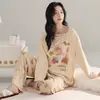Pijama Nuevo de Algodón para Mujer, Manga Larga y Pantalón Largo para Primavera y Otoño, Se Puede Usar Afuera, Casual, Otoño e Invierno, Dulce Conjunto de Ropa para el Hogar para Mujer