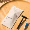 Conjunto de escova de dentes e pente descartáveis em saco simples de filme macio, artigos de higiene pessoal especializados para hotéis e pousadas, atacado do fabricante