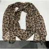 Bufanda Larga de Seda con Estampado de Leopardo de Moda Retro para Mujer en Otoño e Invierno Sexy Moda Versátil Decorativa Bufanda Sexy Cinta Accesorios para el Cuello