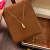 Colar de Prata Esterlina S925 Oval Rosa Pequeno Diamante Luxo Leve Doce Moda Nicho Alto Padrão Estilo Menina Rica Corrente para Clavícula de Socialite