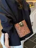 Bolso de Cubo de un Solo Hombro de Moda Nueva Moda Estampado de Leopardo Bolso Cruzado Simple de Gama Alta Diseño de Nicho Bolso para el Trabajo