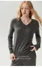 Elegante y minimalista suéter de cachemir con cuello en V para mujer, hecho de 100% cachemir puro, de manga larga, estilo jersey, con un aspecto sofisticado, perfecto como capa base para el otoño