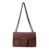 Bolso Transfronterizo para Mujer tipo Almeja Pu Gran Capacidad Cierre de Almeja Cadena Bolso de Axila para Mujer 2025 Hombro Único Cruzado Bolso Cuadrado Pequeño