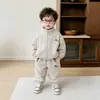 Invierno 2026 Nuevo Estilo Mono de Terciopelo Deportivo con Cremallera para Niños Color Algodón Más Terciopelo Cálido Conjunto de Dos Piezas para Niñas Sudadera con Capucha