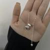 Fanghang Nova Corrente de Clavícula Feminina Elegante Simples Moda de Luxo Leve Prata Esterlina S925 Estilo Cool de Alto Padrão