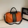 Bolso Tote Nuevo de Gran Capacidad y Alta Calidad 2025, Bolso de Hombro Cruzado de Moda y Versátil, Bolso para el Trabajo, Bolso de Viaje Versátil