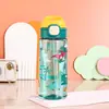 Novo Copo de Água Plástico Infantil Desenho Animado Fofo de Verão, Copo Criativo com Canudo para Estudantes, Copo Portátil para Exterior