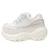 2515 Cor de Chá de Leite Fundo Grosso Tênis Feminino Europeu e Americano Harajuku Retro Plataforma Torre Sapatos Estilo Coreano Aumento de Altura Sapatos Casuais
