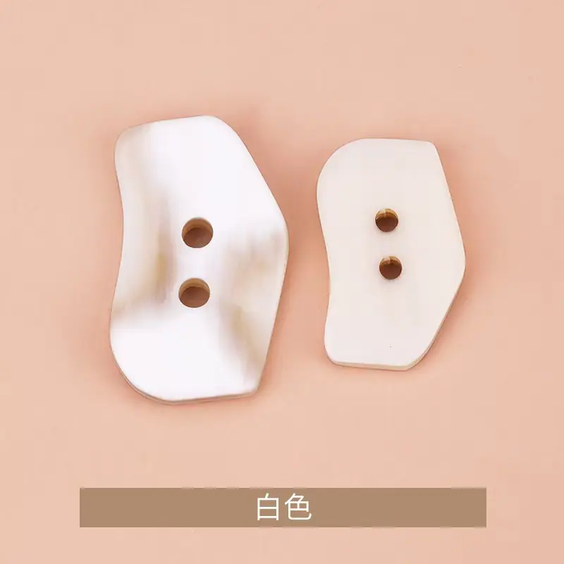 白色.jpg