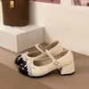 Sapatos Femininos Pequenos de Couro com Salto Bloco e Bico Redondo com Laço de Pérola Estilo Retro Outono 2026 Novo Estilo com Renda e Saia Sapatos Mary Jane