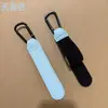 Gancho para Carrinho de Bebê em Couro PU Fivela de Alumínio Portátil Gancho Universal para Veículo Elétrico Tira de Velcro Mágico para Armazenamento